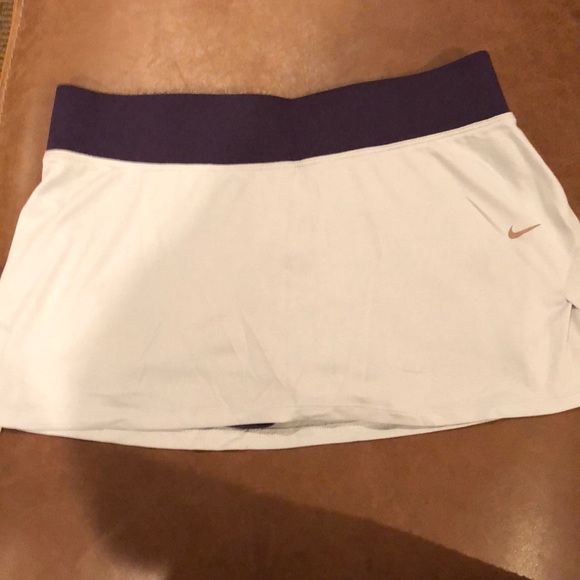 Nike Dresses & Skirts - Nike tennis skirt